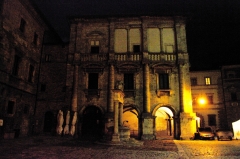 Боковой фасад Палаццо Таруджи.